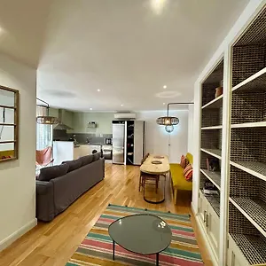 The Zentral & Apartament