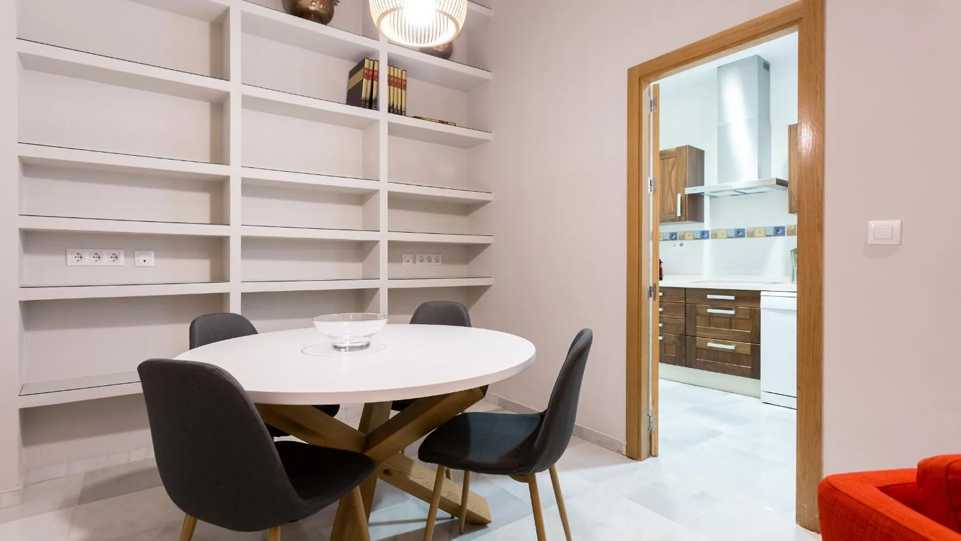 Bonito Apartamento En Planta Primera 세비야 0*,  스페인